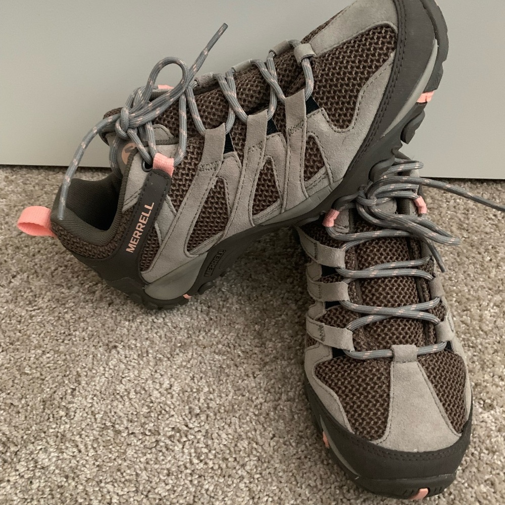 Merrell Women's Brown Trail Shoes, size 9.5